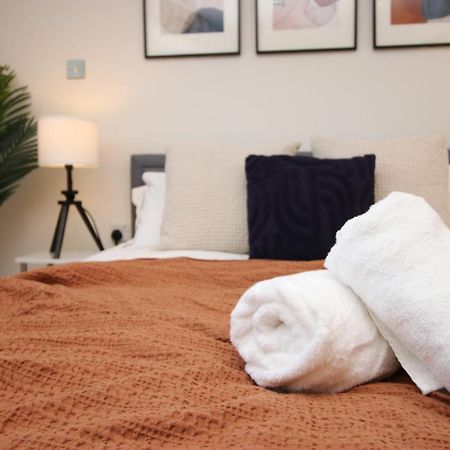 The Skyline - Luxury City Centre Flat With Designated Parking Cardiff Exterior foto