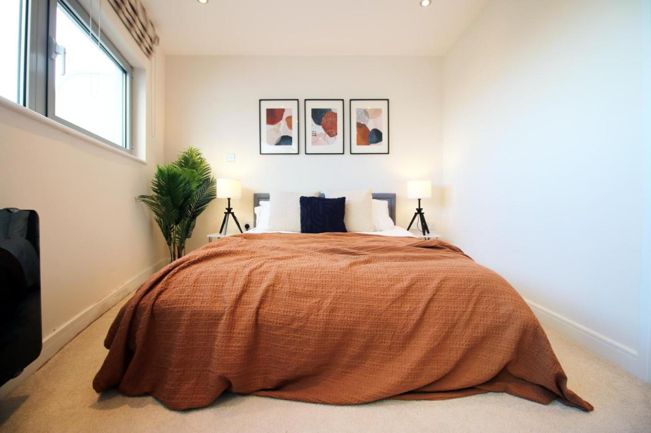 The Skyline - Luxury City Centre Flat With Designated Parking Cardiff Exterior foto