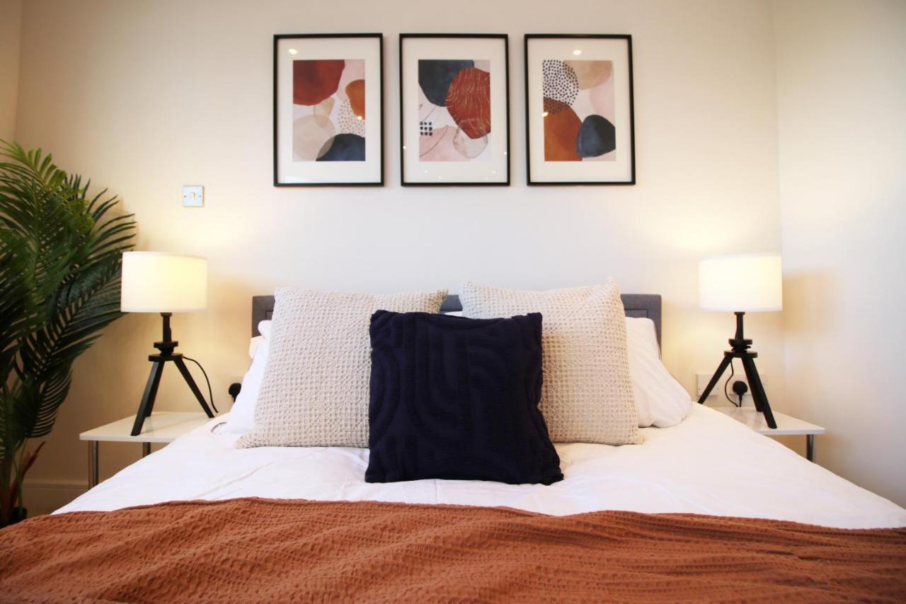 The Skyline - Luxury City Centre Flat With Designated Parking Cardiff Exterior foto