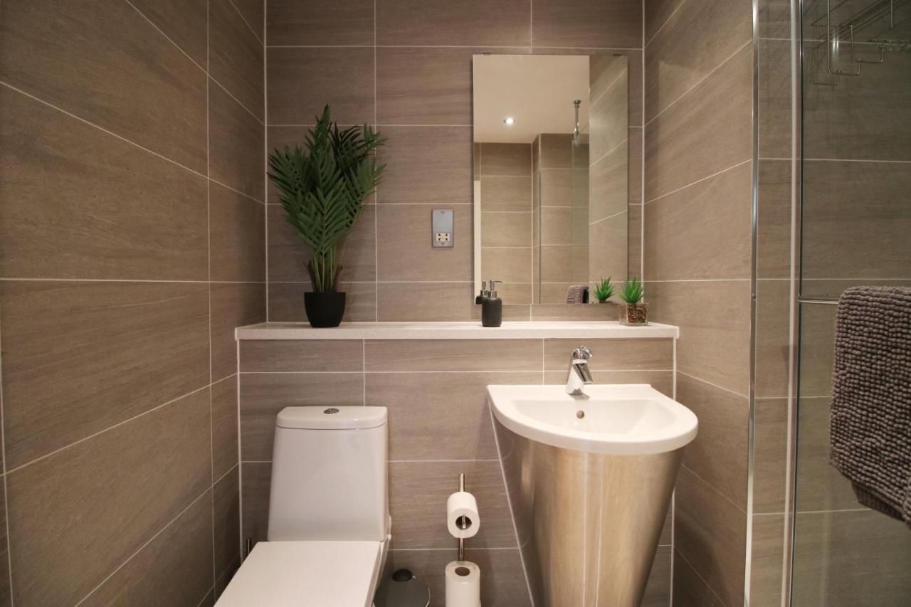 The Skyline - Luxury City Centre Flat With Designated Parking Cardiff Exterior foto