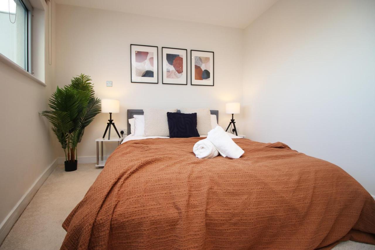 The Skyline - Luxury City Centre Flat With Designated Parking Cardiff Exterior foto