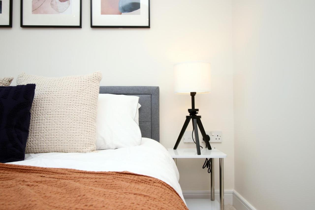 The Skyline - Luxury City Centre Flat With Designated Parking Cardiff Exterior foto